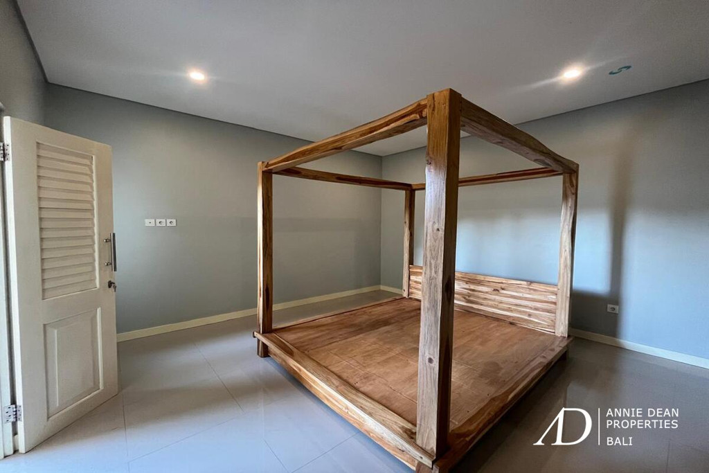 LEASEHOLD 25 YRS | 2-BEDROOM VILLA IN MERTANADI - SEMINYAK 