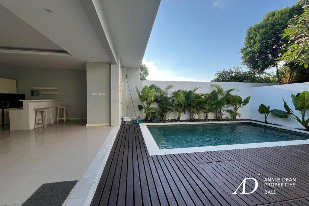 LEASEHOLD 25 YRS | 2-BEDROOM VILLA IN MERTANADI - SEMINYAK 