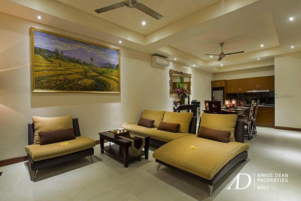 LEASEHOLD | 3-BEDROOM VILLA IN THE HEART OF SEMINYAK - PRIME LOCATION