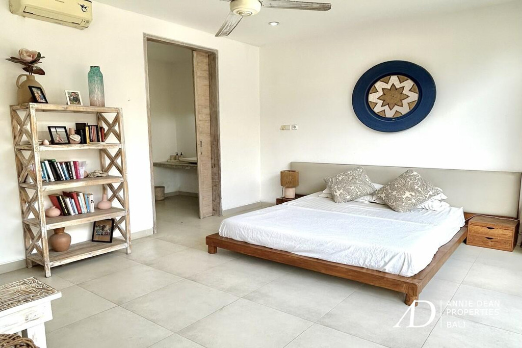 FREEHOLD | VILLA IN PRIME RESIDENTIAL AREA NEAR SEMINYAK