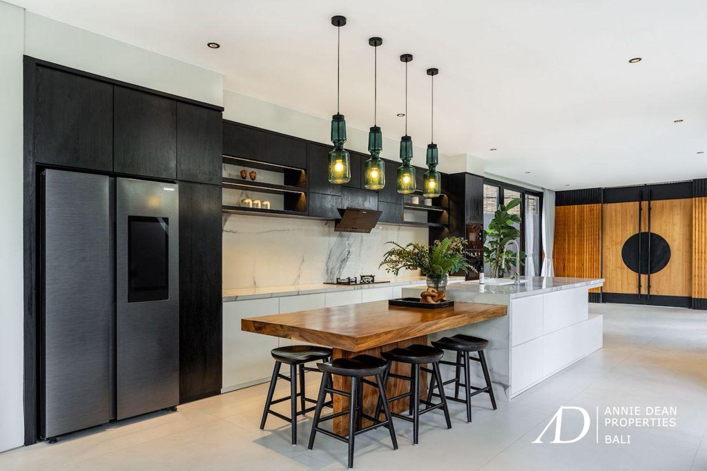 FREEHOLD/LEASEHOLD | 5-BEDROOM MODERN ARCHITECTURE VILLA NEAR PERERENAN