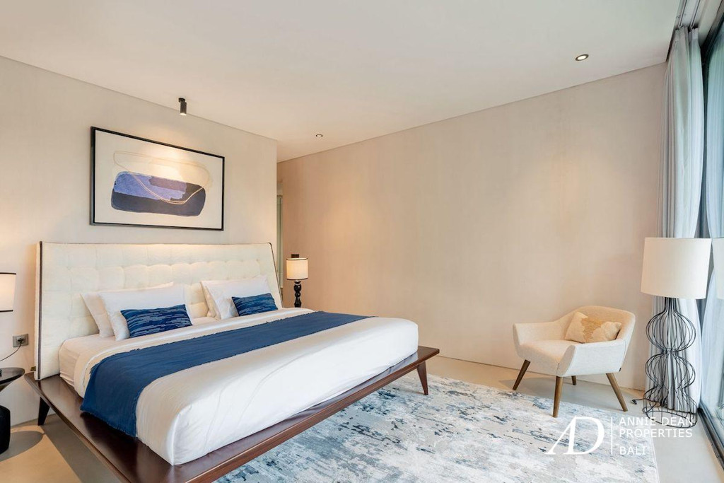 FREEHOLD/LEASEHOLD | 5-BEDROOM MODERN ARCHITECTURE VILLA NEAR PERERENAN