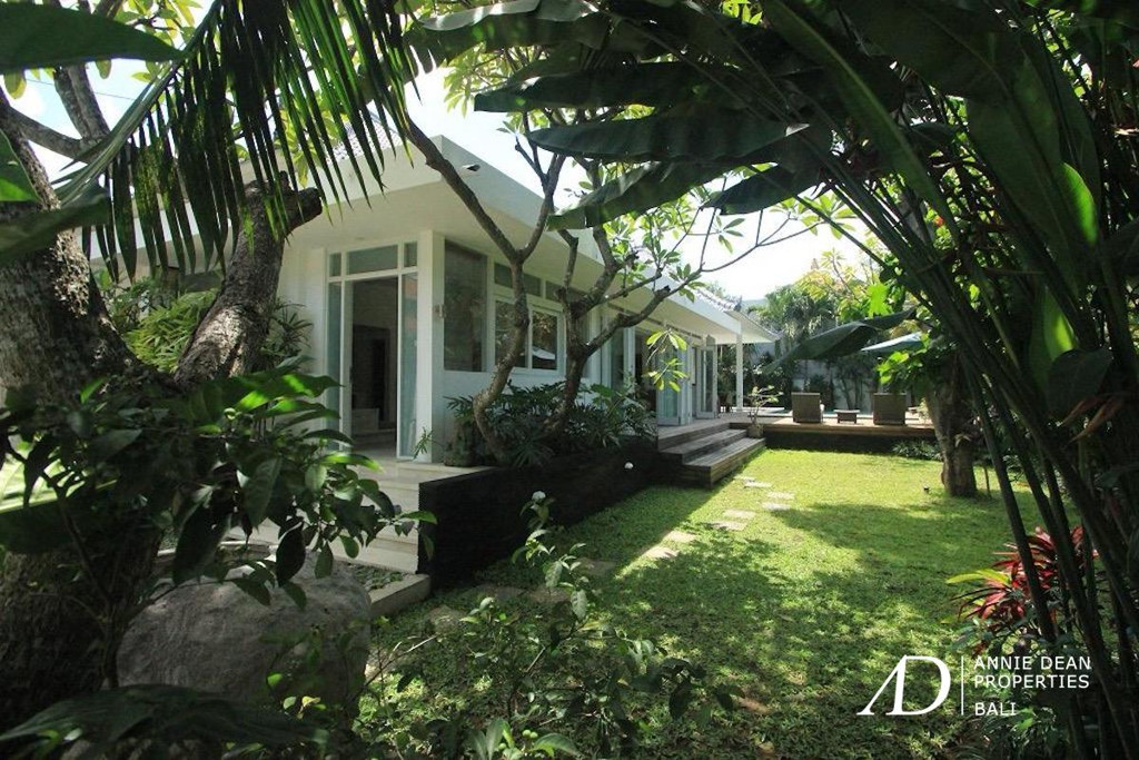 YEARLY RENTAL VILLA IN PLAWA SEMINYAK