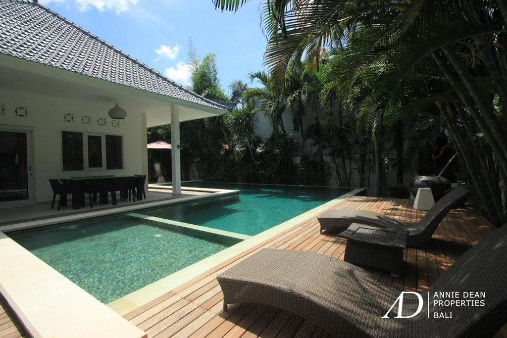 YEARLY RENTAL VILLA IN PLAWA SEMINYAK