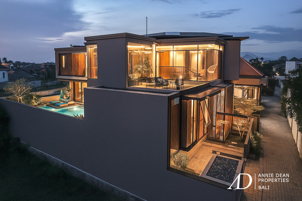 FREEHOLD OR LEASEHOLD | LUXURY MODERN VILLA IN PRIME UMALAS