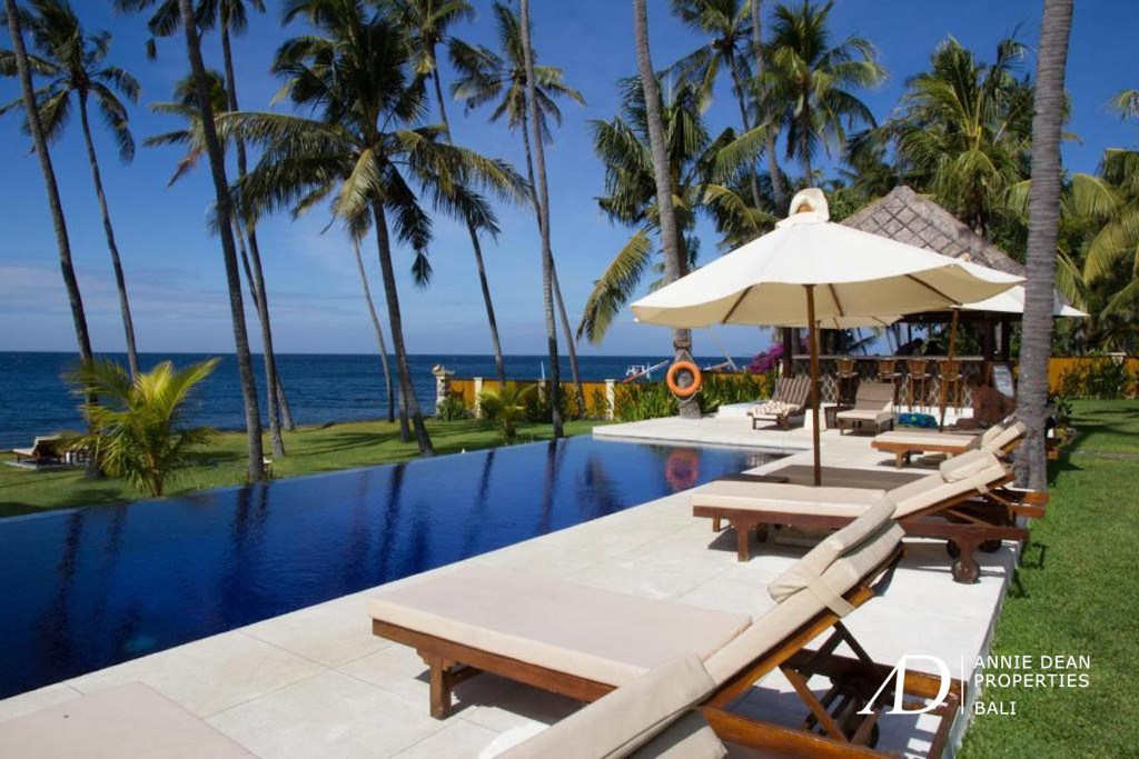 LEASEHOLD |BEACHFRONT DIVE RESORT FOR SALE - TULAMBEN, BALI