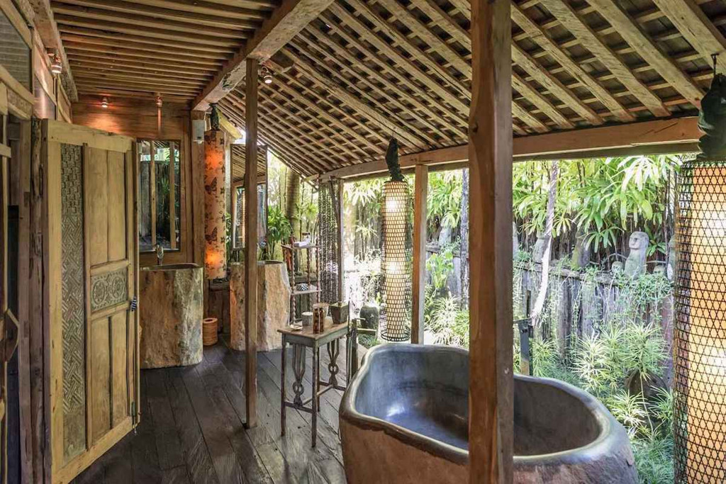 LEASEHOLD | LUXURY JOGLO ESTATE IN BERAWA