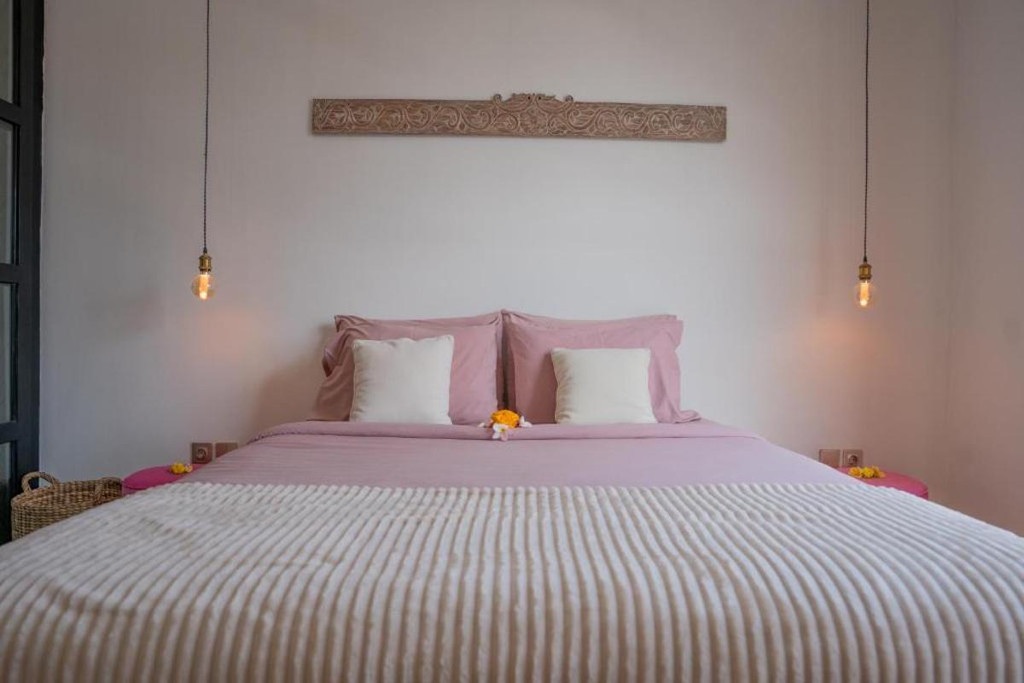 LEASEHOLD | BOHEMIAN-TROPICAL 2 BEDROOM VILLA IN KEROBOKAN