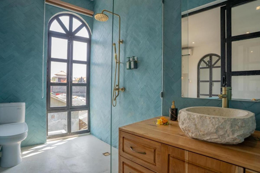 LEASEHOLD | BOHEMIAN-TROPICAL 2 BEDROOM VILLA IN KEROBOKAN