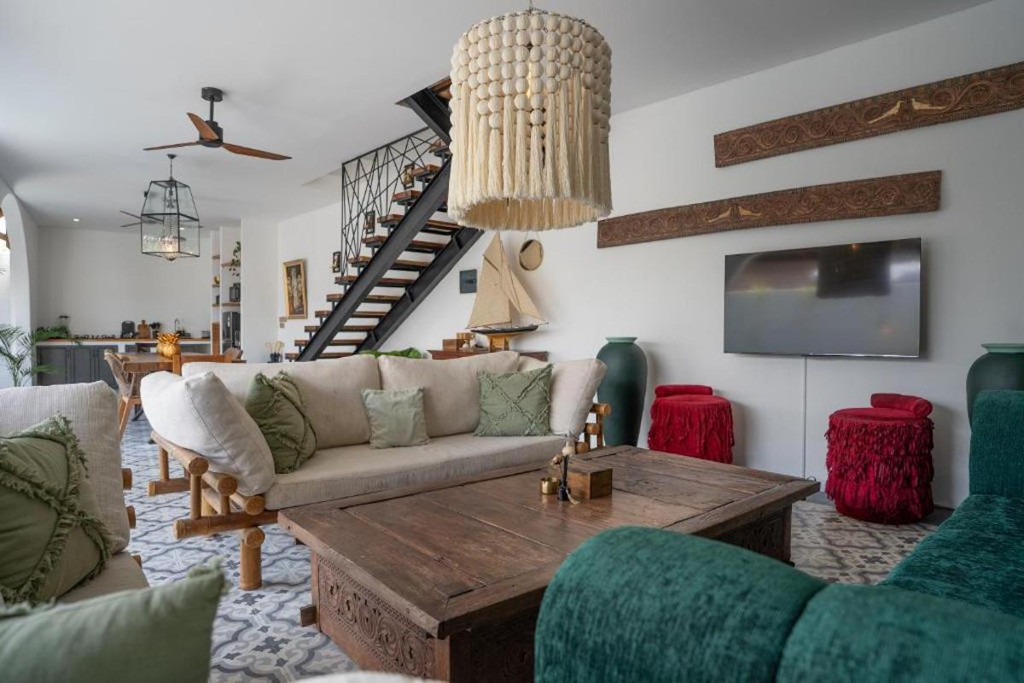 LEASEHOLD | BOHEMIAN-TROPICAL 2 BEDROOM VILLA IN KEROBOKAN