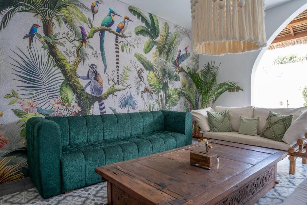 LEASEHOLD | BOHEMIAN-TROPICAL 2 BEDROOM VILLA IN KEROBOKAN