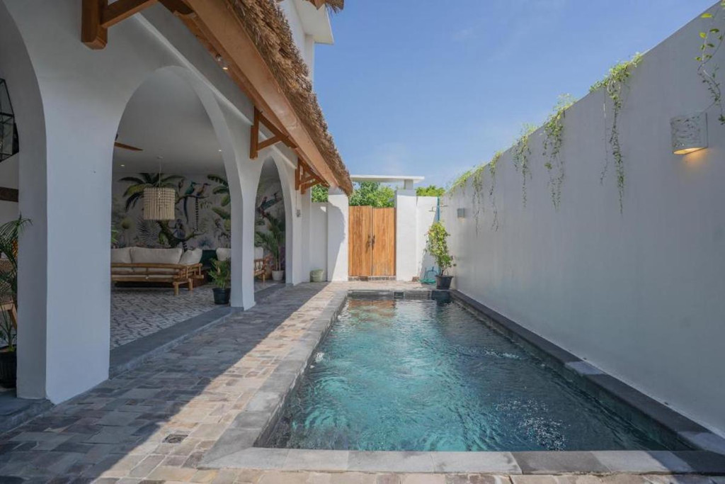 LEASEHOLD | BOHEMIAN-TROPICAL 2 BEDROOM VILLA IN KEROBOKAN