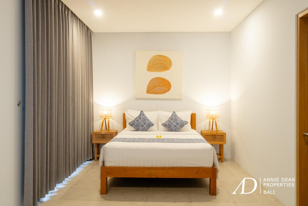 FREEHOLD | MODERN 3-BEDROOM VILLA IN PRIME PERERENAN