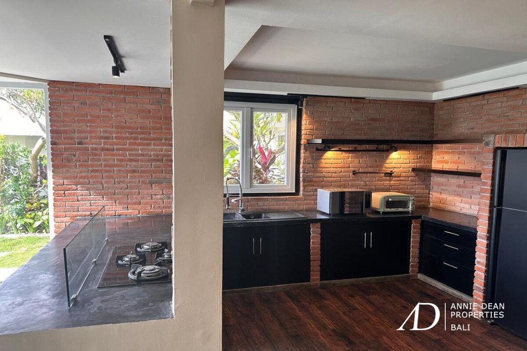 YEARLY RENTAL | NEWLY RENOVATED 3+1 BEDROOM VILLA IN PRIME PERERENAN