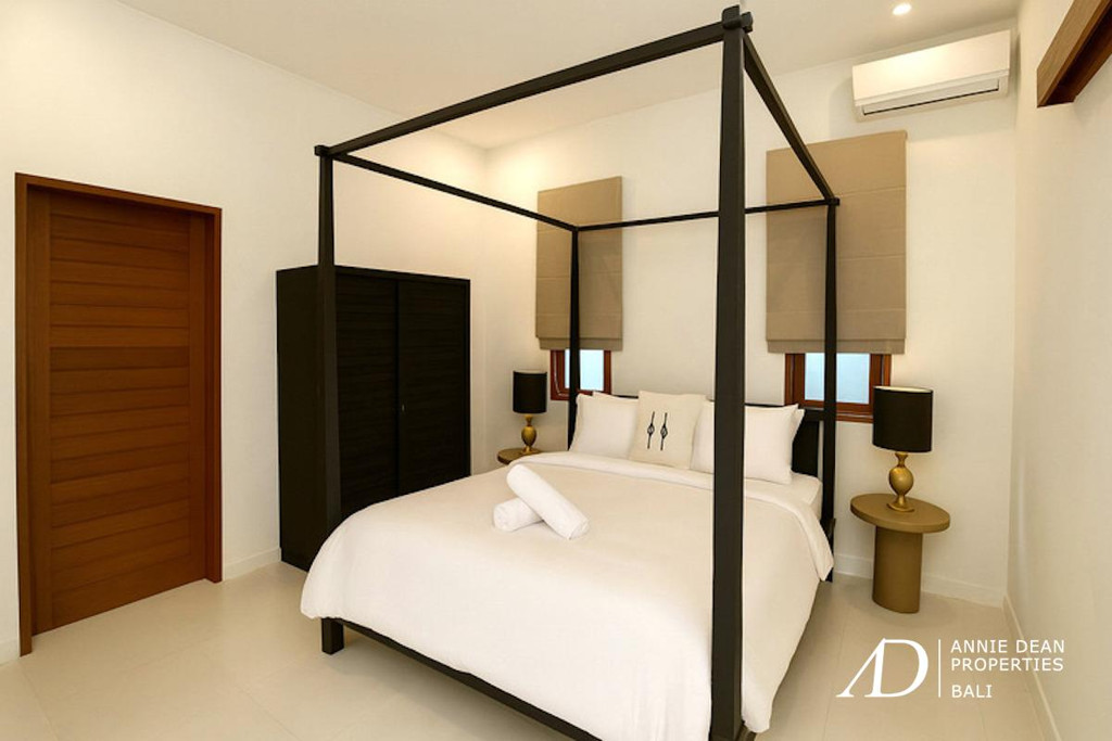 LEASEHOLD | SINGLE-LEVEL 3-BEDROOM VILLA IN PEACEFUL NYANYI, CANGGU