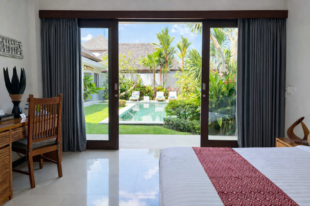 FREEHOLD | 5-BEDROOM VILLA IN PRIME BATU BOLONG, CANGGU