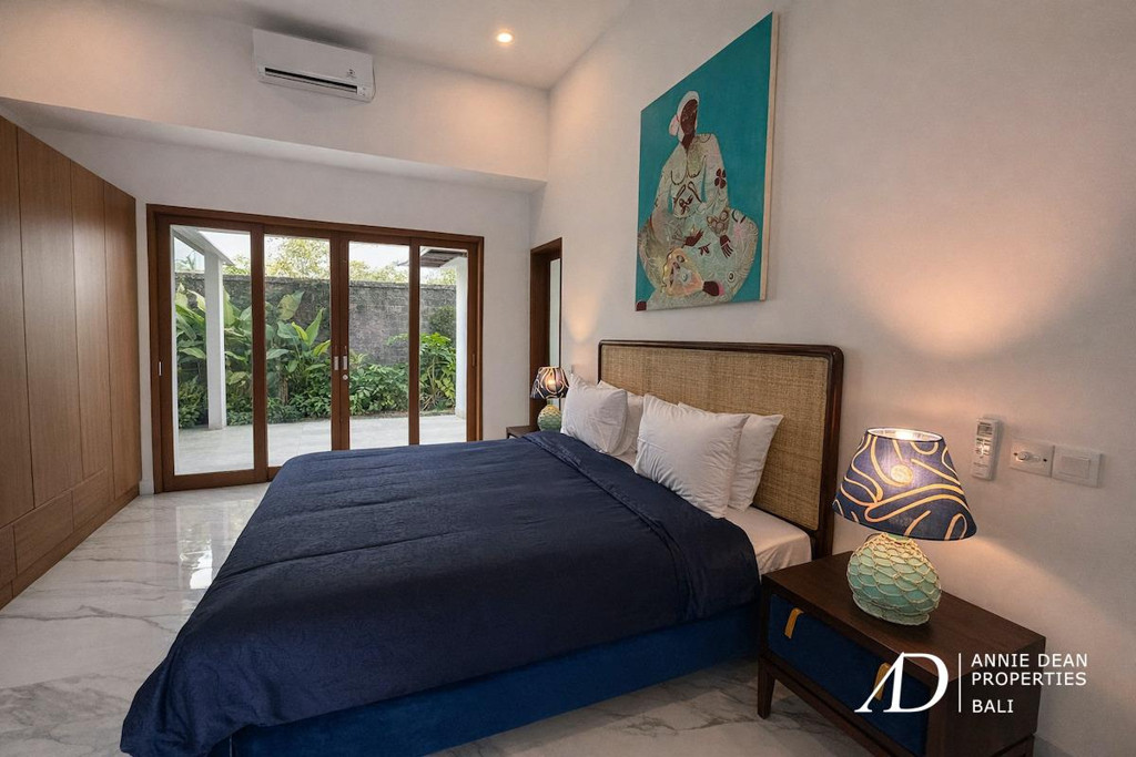 FREEHOLD | SINGLE-LEVEL TROPICAL VILLA WITH PRIVATE POOL