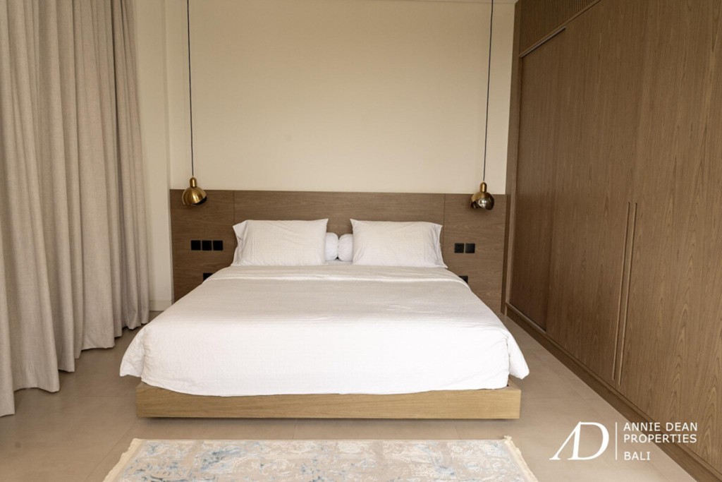 FREEHOLD | BRAND-NEW MODERN VILLA IN PERERENAN