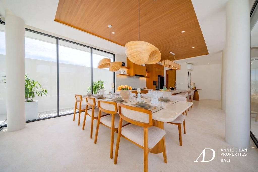 FREEHOLD | ELEGANT MODERN VILLA IN UMALAS