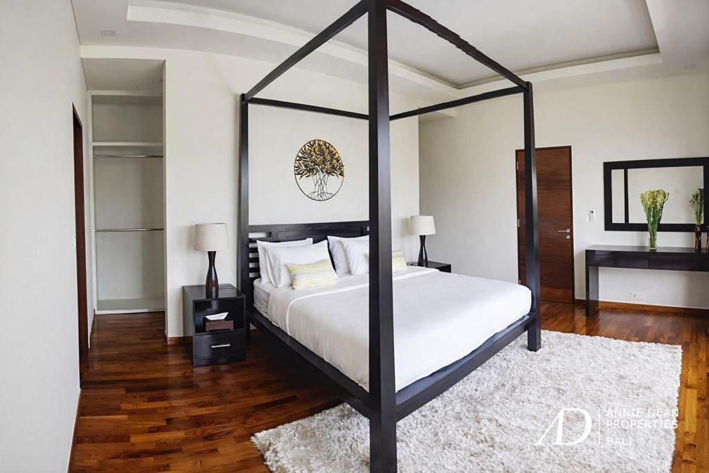 FREEHOLD | MODERN MINIMALISTIC VILLA - JIMBARAN