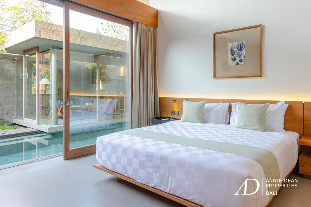 FREEHOLD | 2-BEDROOM MINIMALIST VILLA IN THE HEART OF CANGGU