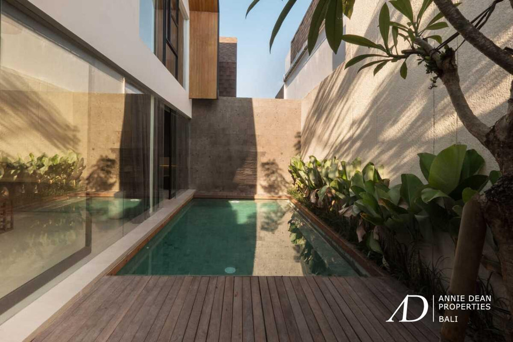 YEARLY RENTAL | MODERN LUXURY 3+1 BEDROOM VILLA IN PRIME UBUD