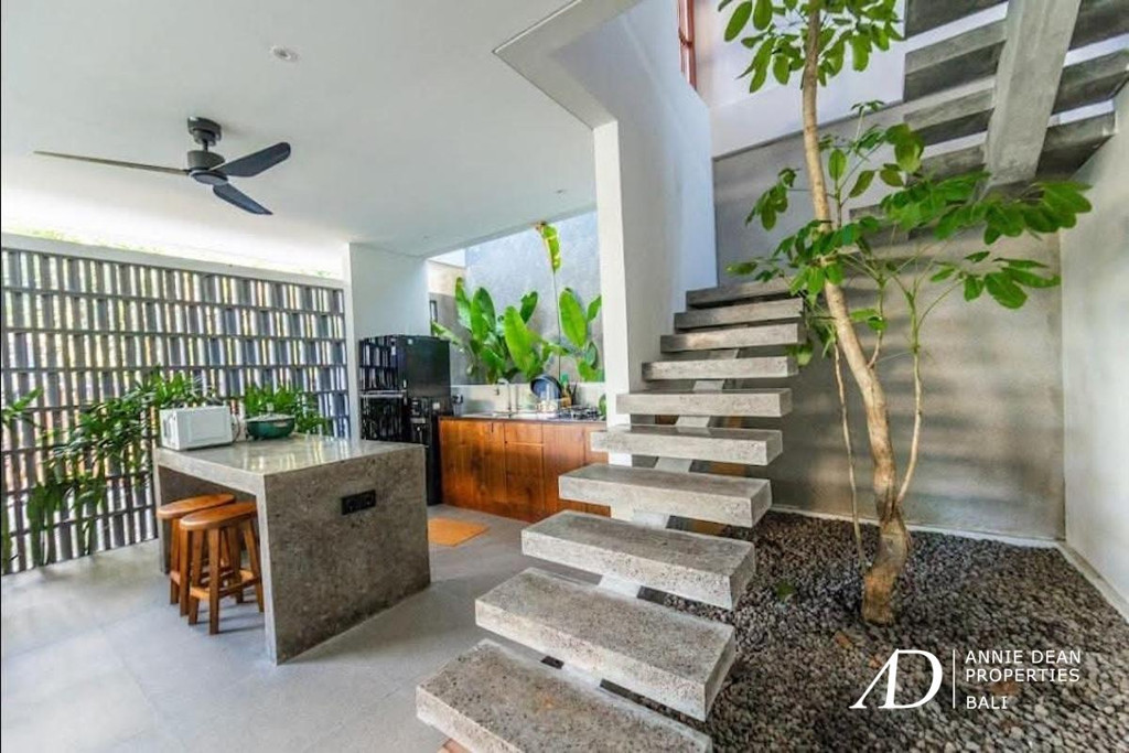 FREEHOLD | MODERN 3-BEDROOM VILLA  IN SEMINYAK