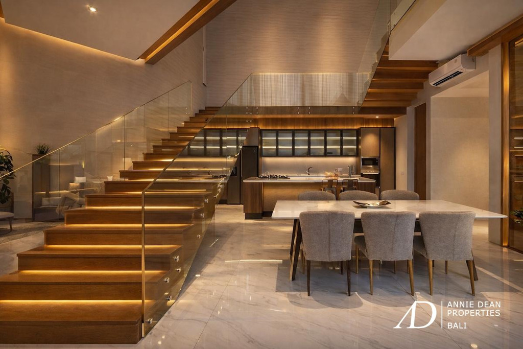 FREEHOLD | NEWLY COMPLETED LUXURY VILLA IN PRESTIGIOUS UMALAS ESTATE