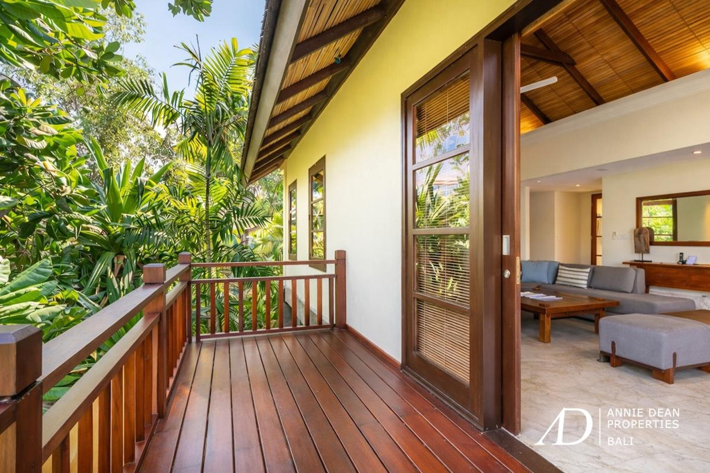 FREEHOLD | 3-BED VILLA WITHIN A LUXURY RESORT WITH BEACH ACCESS