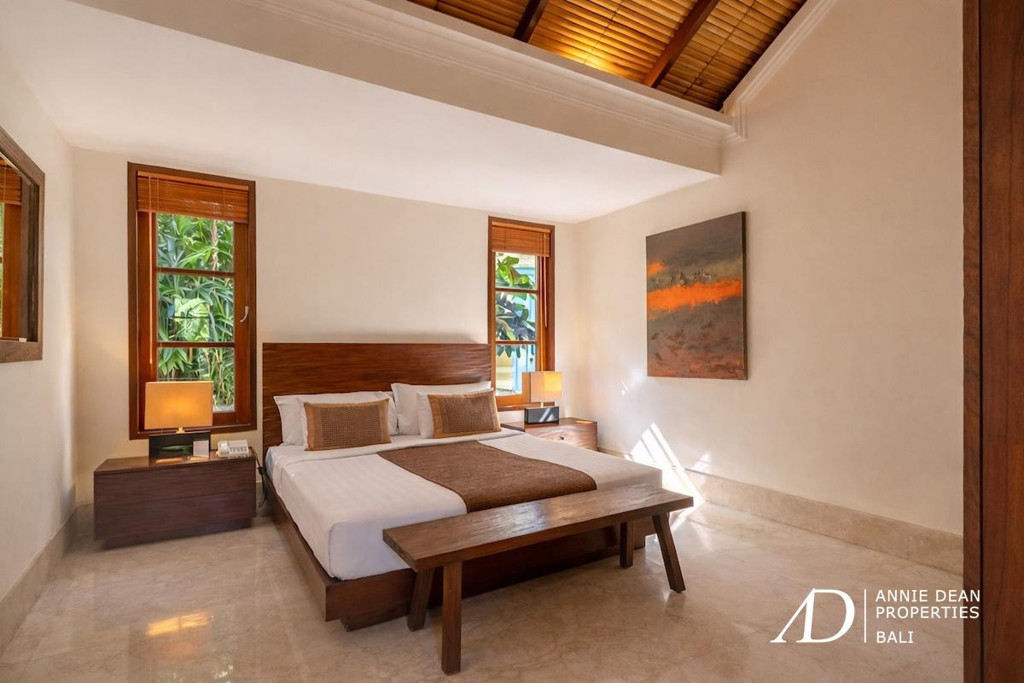 FREEHOLD | 3-BED VILLA WITHIN A LUXURY RESORT WITH BEACH ACCESS