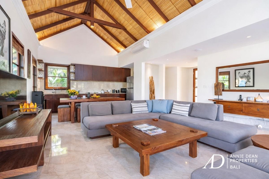 FREEHOLD | 3-BED VILLA WITHIN A LUXURY RESORT WITH BEACH ACCESS