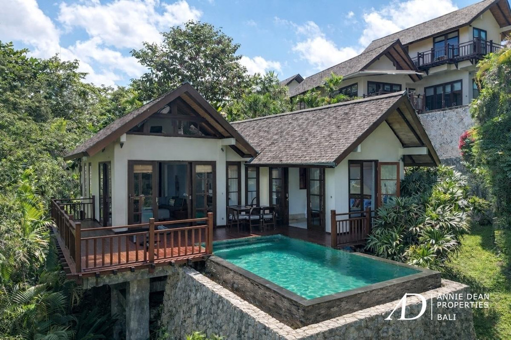 FREEHOLD | 3-BED VILLA WITHIN A LUXURY RESORT WITH BEACH ACCESS