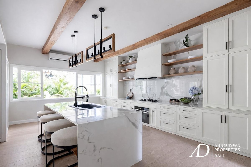 FREEHOLD | LUXURIOUS RETREAT IN PRIME BERAWA, CANGGU