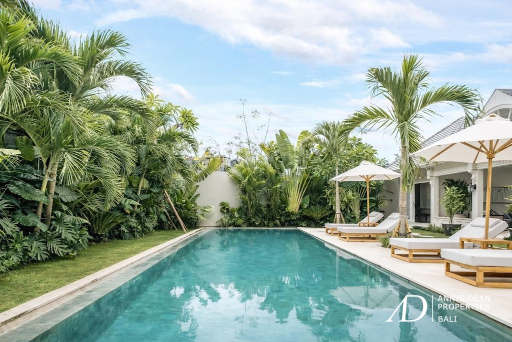 FREEHOLD | LUXURIOUS RETREAT IN PRIME BERAWA, CANGGU