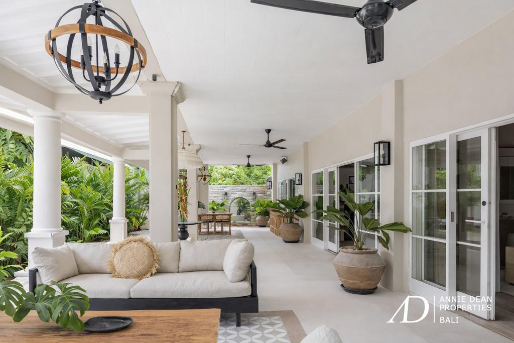 FREEHOLD | LUXURIOUS RETREAT IN PRIME BERAWA, CANGGU