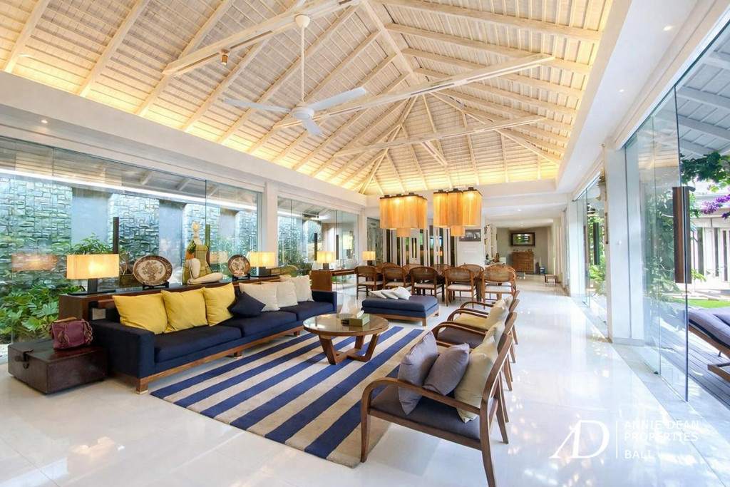 LEASEHOLD | PRIME SEMINYAK VILLA WITH PRIVATE POOL - PONDOK WISATA LICENSED