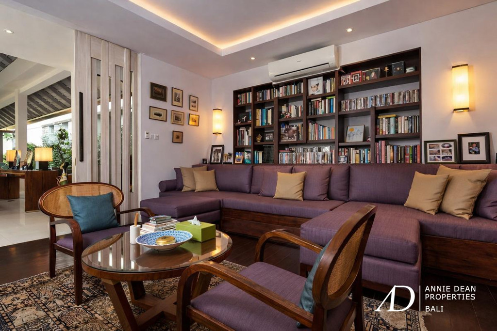 LEASEHOLD | PRIME SEMINYAK VILLA WITH PRIVATE POOL - PONDOK WISATA LICENSED