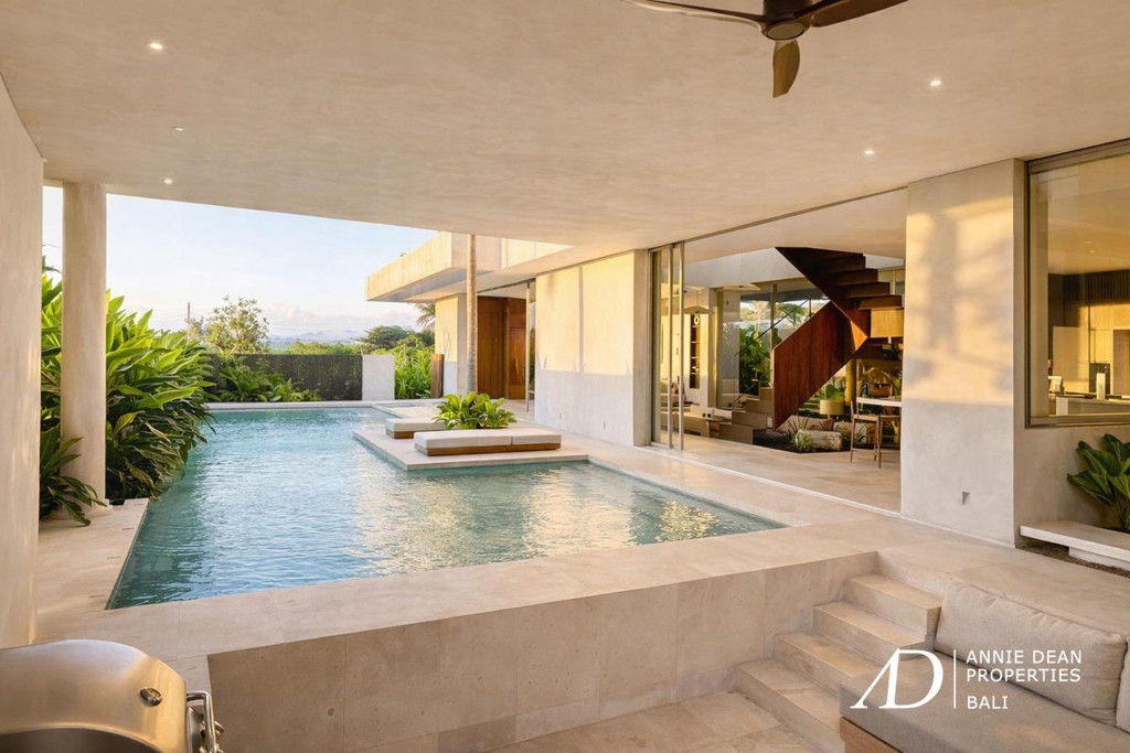 LEASEHOLD | MINIMALIST TROPICAL BRUTALIST VILLA WITH RICE FIELD VIEWS IN BUDUK, CANGGU