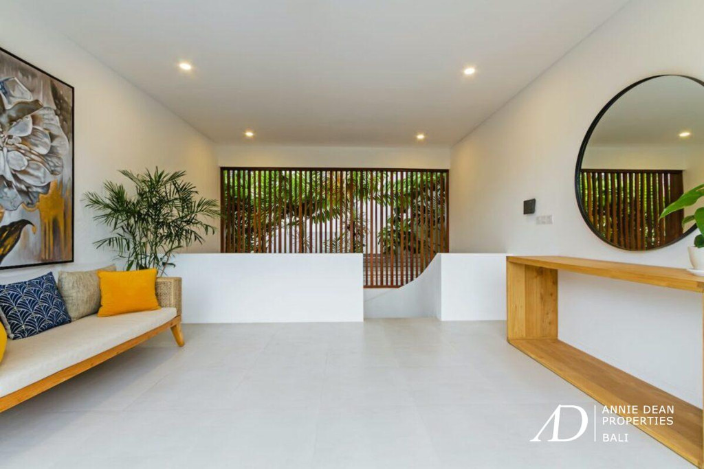 FREEHOLD | INVESTMENT PROPERTY 6 BEDS IN PRIME SEMINYAK LOCATION