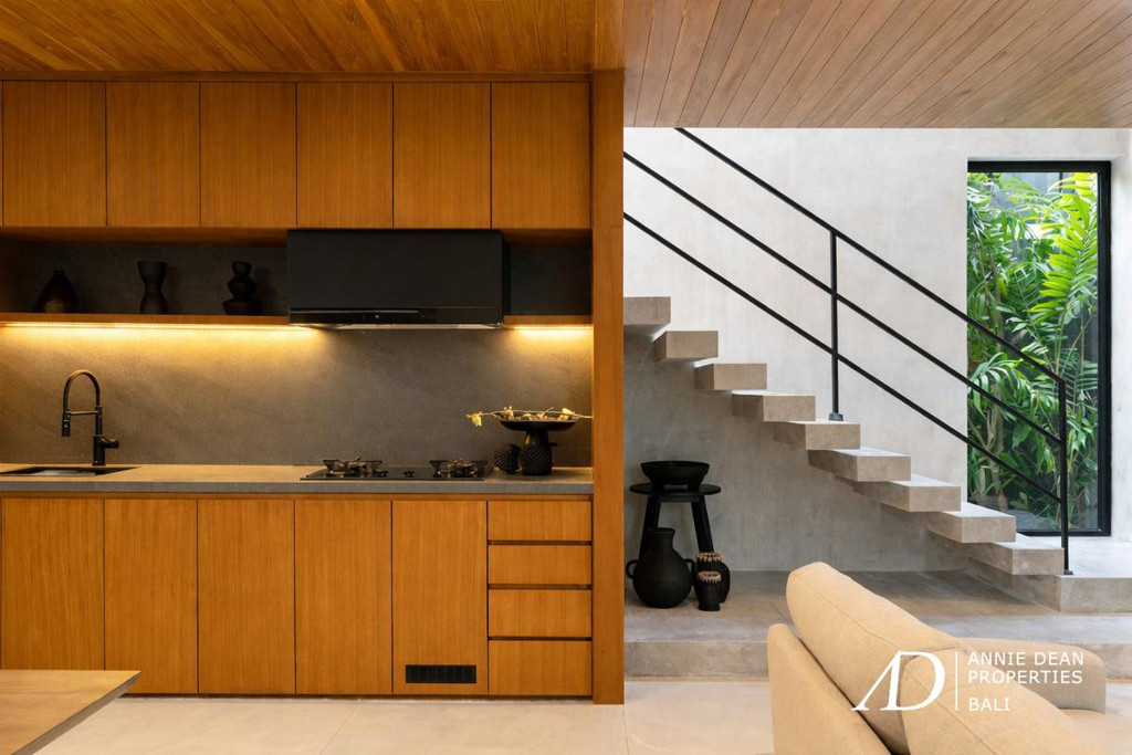 FREEHOLD | BRAND-NEW DESIGNER VILLA IN PRIME BALI LOCATION