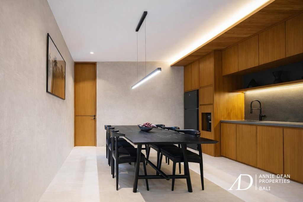 FREEHOLD | BRAND-NEW DESIGNER VILLA IN PRIME BALI LOCATION