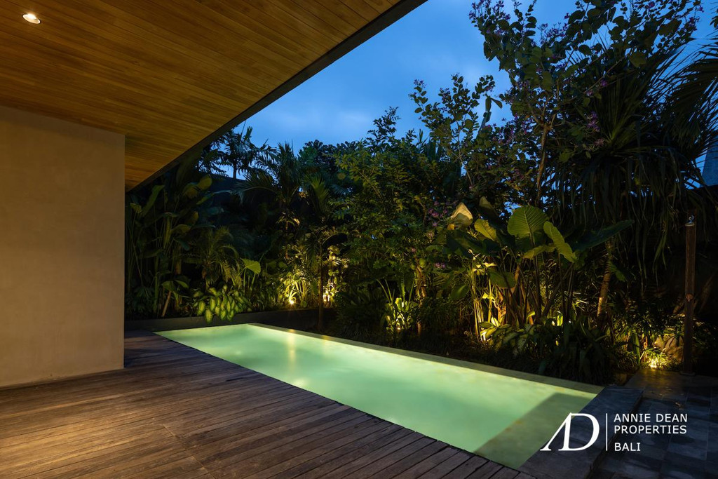 FREEHOLD | BRAND-NEW DESIGNER VILLA IN PRIME BALI LOCATION