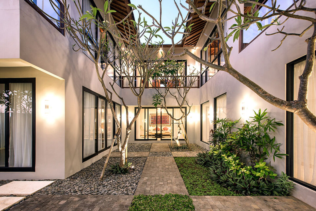 FREEHOLD | LUXURY OCEAN-VIEW VILLA WITH INFINITY POOL - UNGASAN