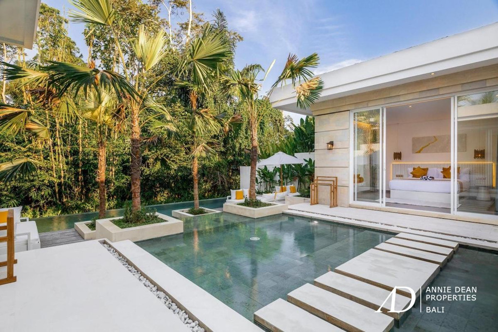 LEASEHOLD UNTIL 2050 | HIGH-ROI 5-BEDROOM VILLA - PRIME UBUD 