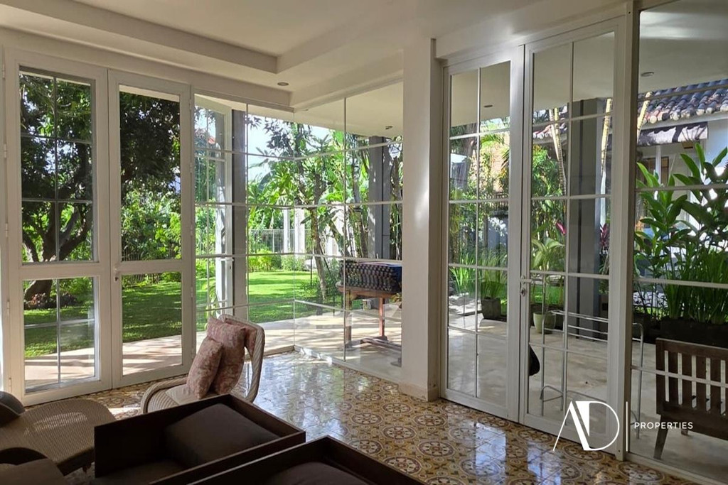 FREEHOLD | RARE LARGE-SCALE ESTATE IN BERAWA - PRIME COMMERCIAL INVESTMENT