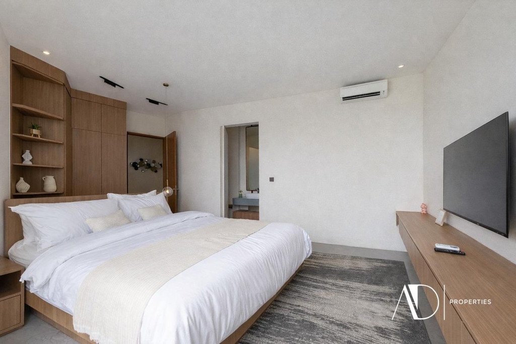 FREEHOLD | MODERN TROPICAL ARCHITECTURAL VILLAS - PRIME LEGIAN