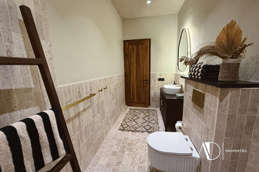 LEASEHOLD | MEDITERRANEAN VILLA WITH ROOFTOP IN UNGASAN