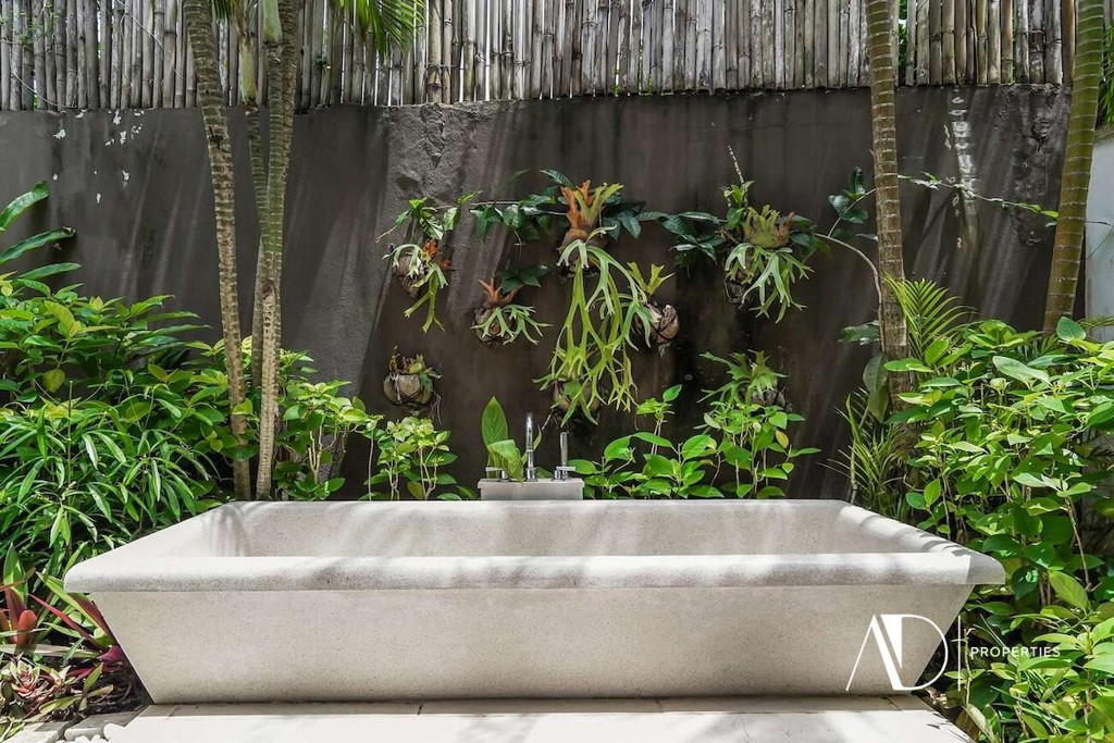 FREEHOLD | LUXURY COLONIAL ESTATE - PRIME SEMINYAK