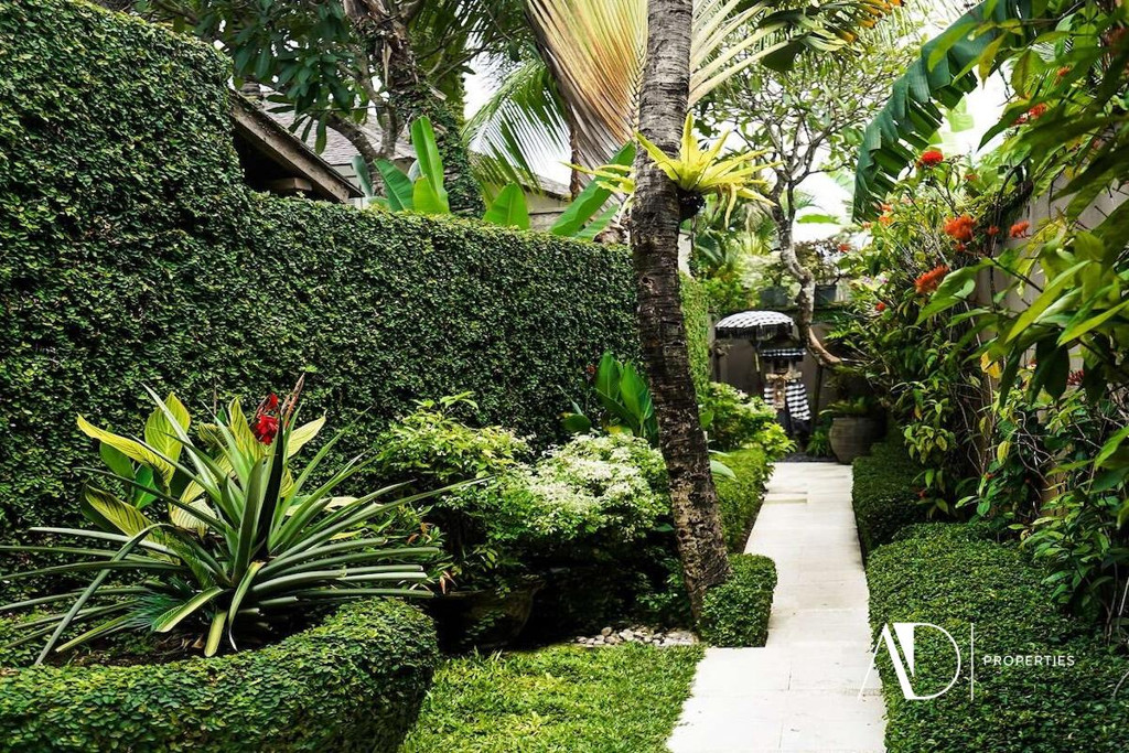 FREEHOLD | LUXURY COLONIAL ESTATE - PRIME SEMINYAK