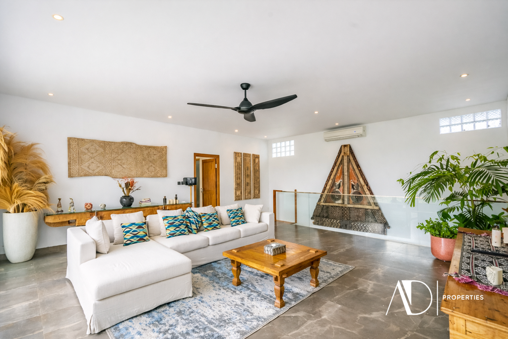 LEASEHOLD | MODERN TROPICAL VILLA IN PRIME UMALAS